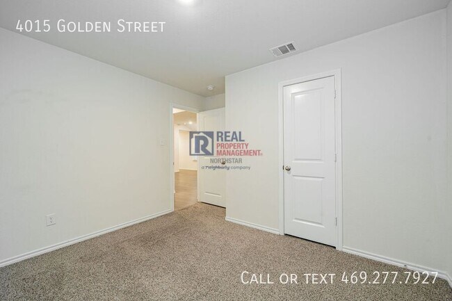 Building Photo - 4015 Golden St