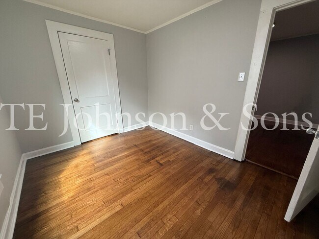 Building Photo - Charming Three Bedroom Home in Winston Sal...