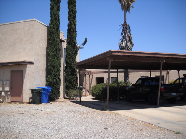 Primary Photo - Cute unit in four plex