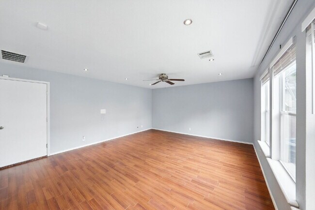 Building Photo - 12615 Scarlet Sage