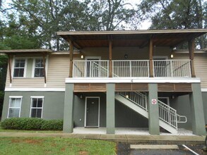 Building Photo - 2 bed 2 bath at Avalon on Pensacola! Available now!