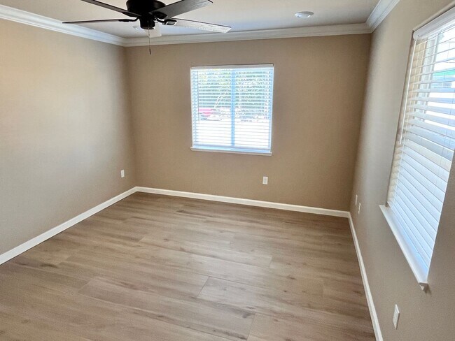 Building Photo - Charming 2 Bedroom Home for Rent in Martinez!