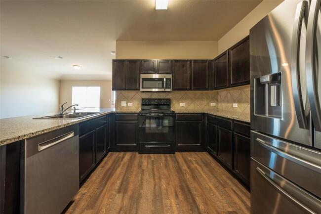 Building Photo - 13317 Brahmin Dr