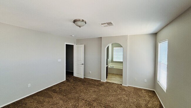 Building Photo - 9171 Vintage Wine Ave
