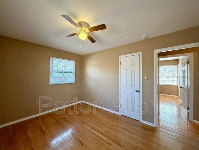 Building Photo - 12 W Haith Dr