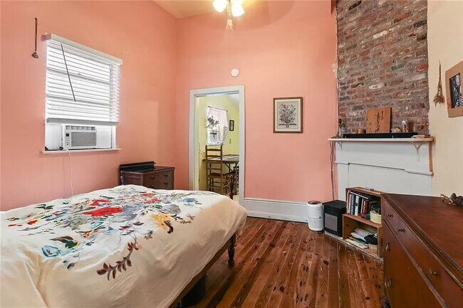 Bedroom 2 - 5721 Royal St