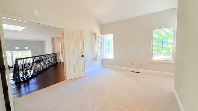 Building Photo - Gorgeous Two (2) Suites--- Executive Style 2BD/2.5BA + Loft, Two-Story TH at The Lake at Canyon L...