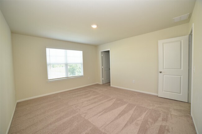 Building Photo - 16322 Dutton Clover Dr