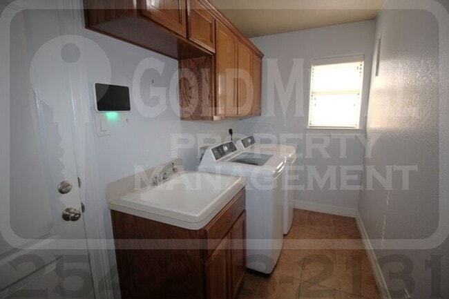 Building Photo - 1502 Loblolly Dr
