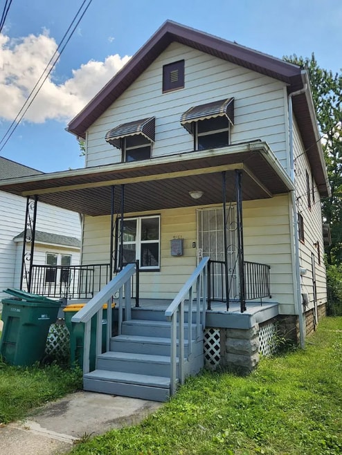 Building Photo - 5161 Greenhurst Dr