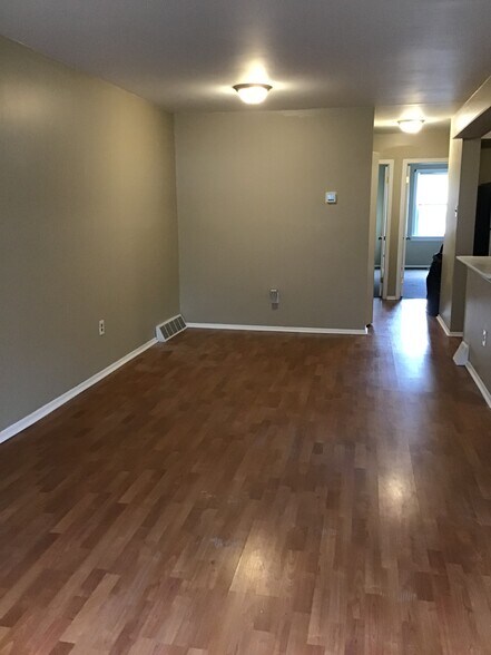 Building Photo - 12058 Abby Rd