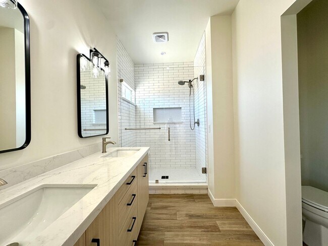 Building Photo - LUXE NEW BUILD ON PROPERTY IN MENIFEE!