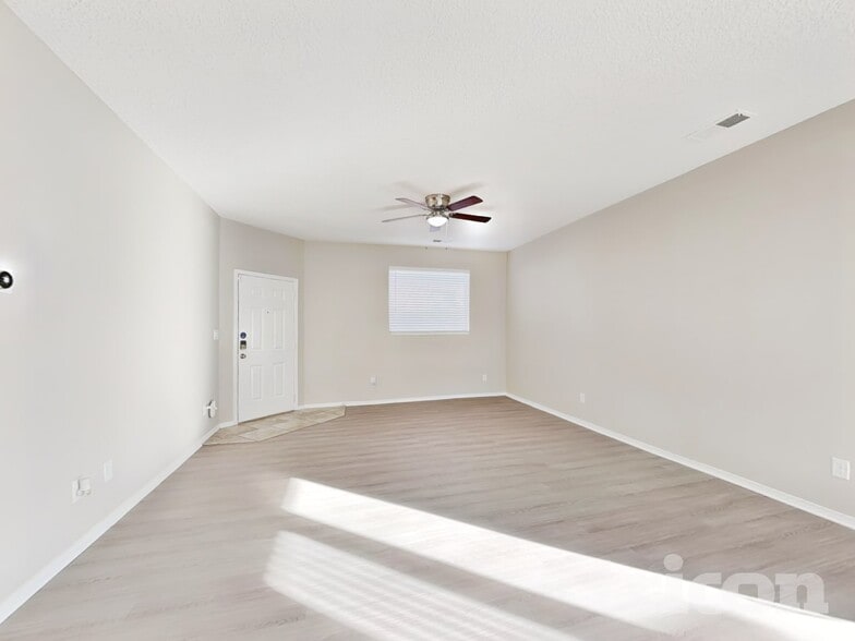 Building Photo - 6720 Oasis Canyon Rd NW