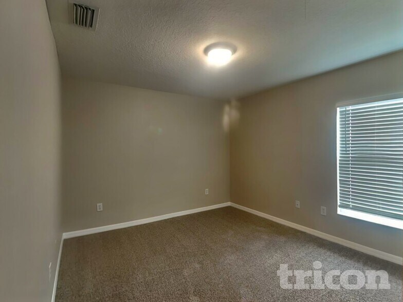 Building Photo - 11903 Butler Woods Cir