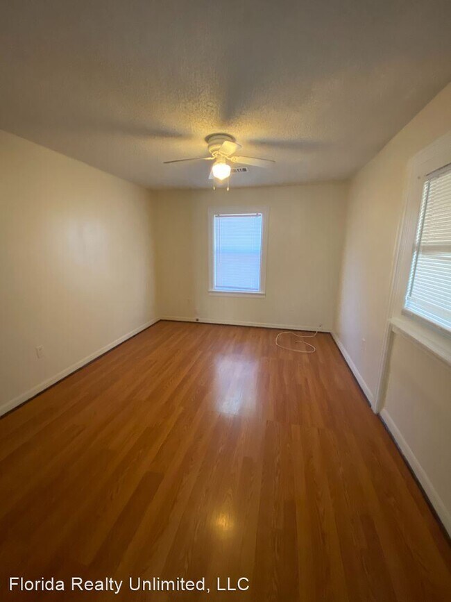 Building Photo - 2 br, 1 bath House - 1670 21st Ave S