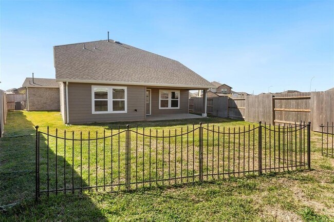 Building Photo - 2533 Allegretto Sea Dr