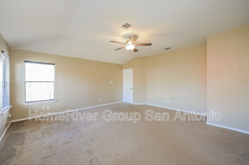 Building Photo - 119 Hallie Cove