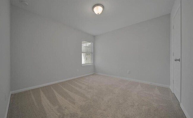 Building Photo - 7115 Fannin St