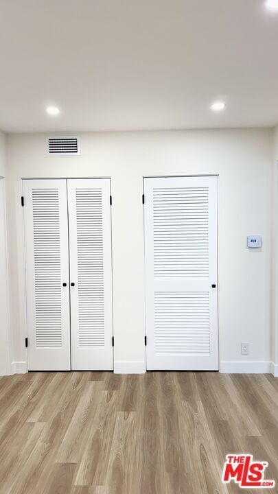 Building Photo - 414 N Palm Dr