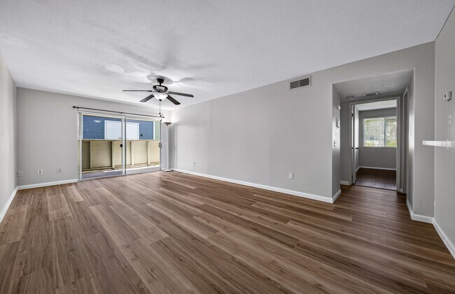 Building Photo - 26200 Redlands Blvd
