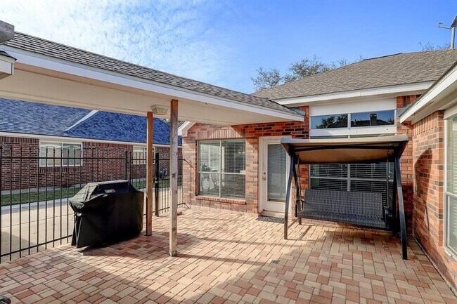 Building Photo - 3507 Shadow Bluff Ct