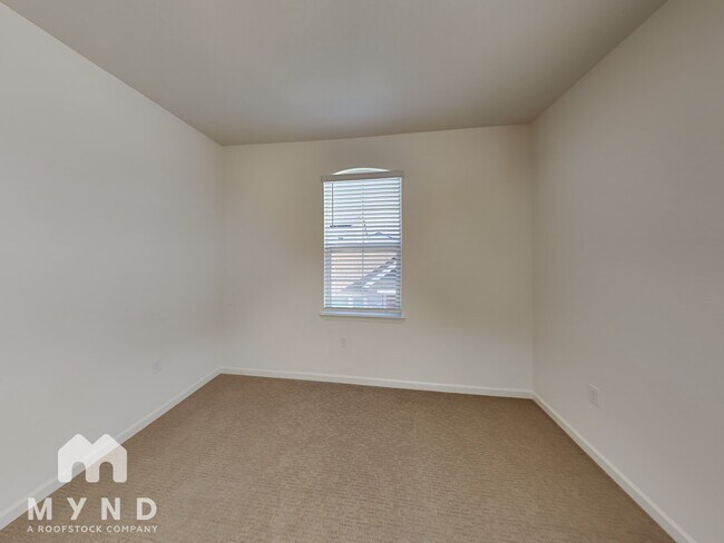 Building Photo - 2172 Brave Hawk Loop