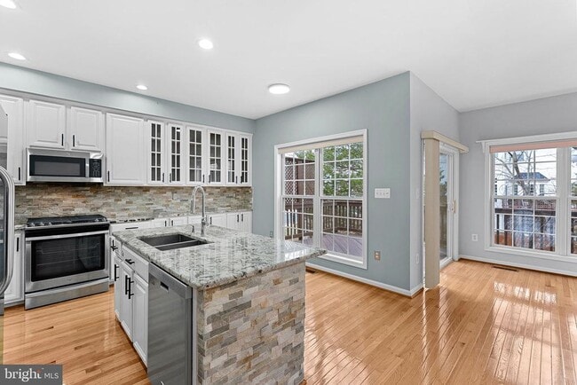 Building Photo - 13584 Cedar Run Ln