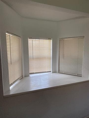 Building Photo - 7911 Komalty Dr