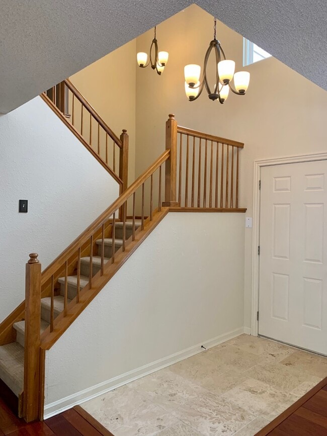 Building Photo - 7154 S Acoma Way