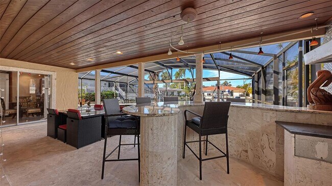 Building Photo - 4216 Plumosa Terrace