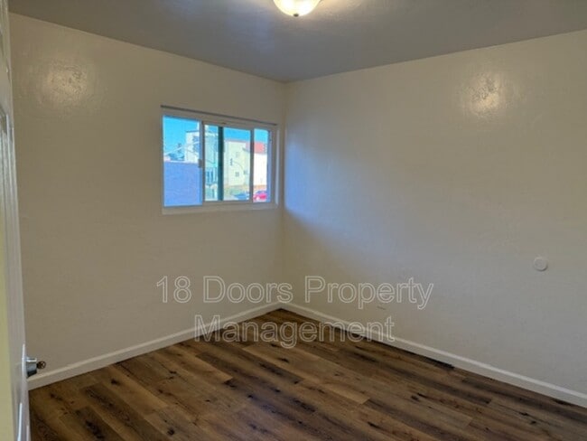 Building Photo - 3776 Ocean View Blvd