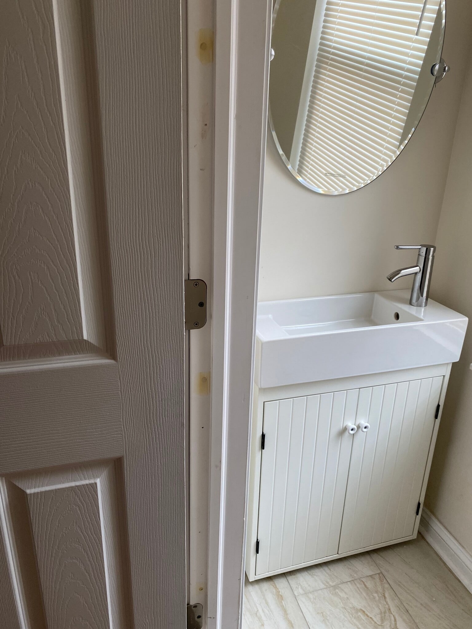 Powder Room - 2917 W Susquehanna Ave