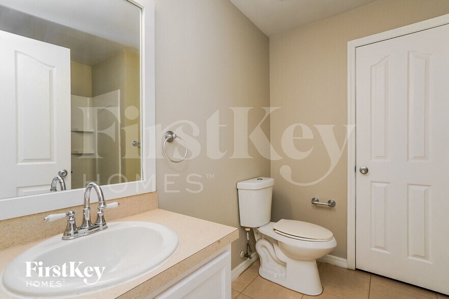 Building Photo - 25453 Bandito Ct