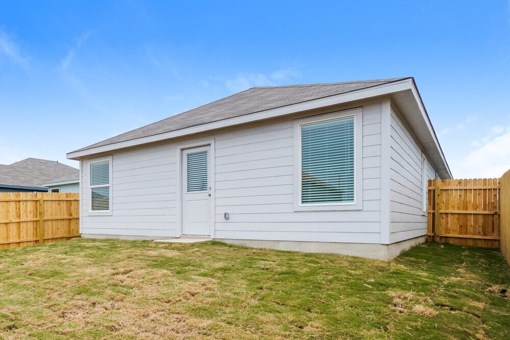 Building Photo - 11524 Chestnut Barr Dr