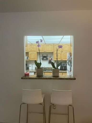 Building Photo - 13923 SW 90th Ave