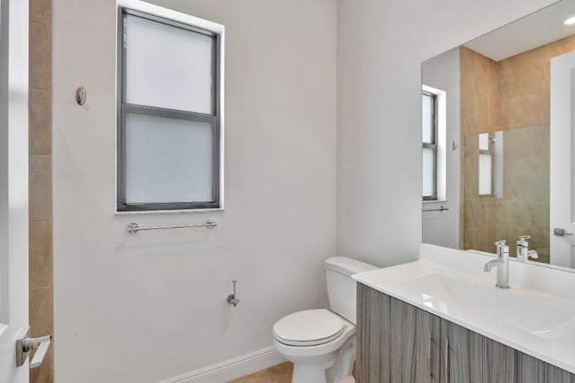 Building Photo - 8660 W Parkland Bay Trl