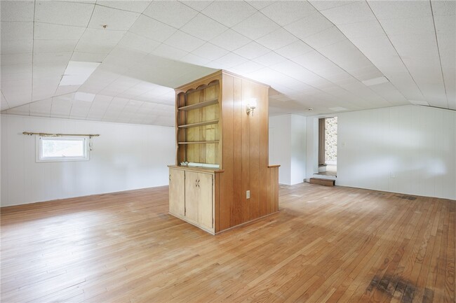 Building Photo - 981 Latta Rd
