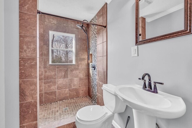 Building Photo - 2457 Antioch Church Rd