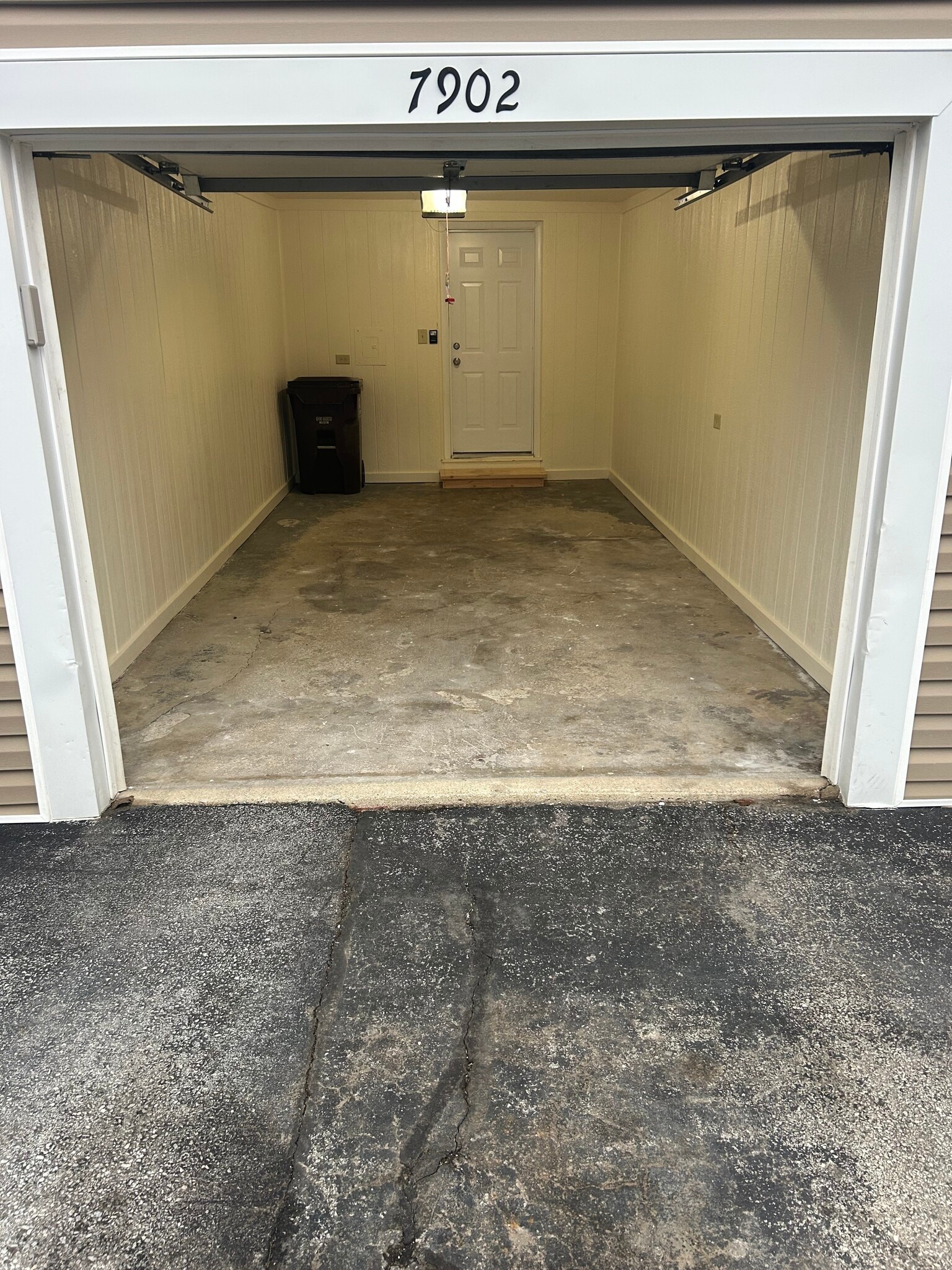 Building Photo - 7902 164th Pl