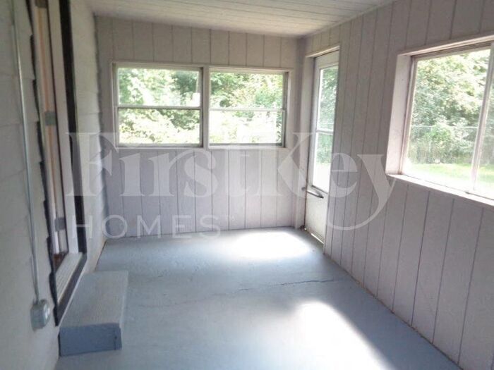 Building Photo - 12865 W Highland Ave
