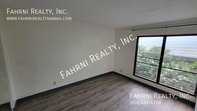 Building Photo - Kahe Kai - 2 Bedroom 1 Bath Apartment With...