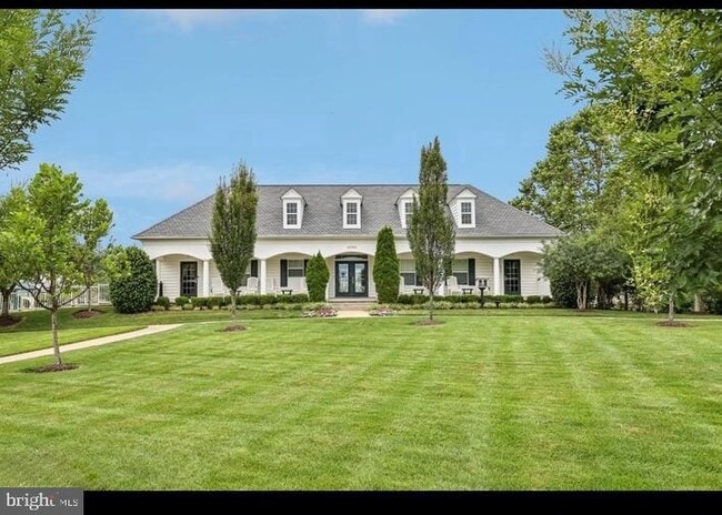 Building Photo - 42586 Ash Tree Dr