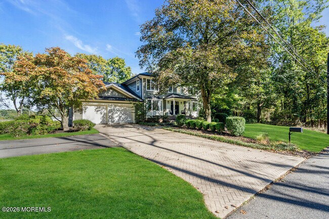 Building Photo - 17 Woods End Rd