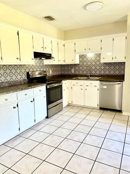 Remodeled Kitchen - 10612 Ford Dr