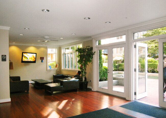 Building Photo - 2414 1st Ave