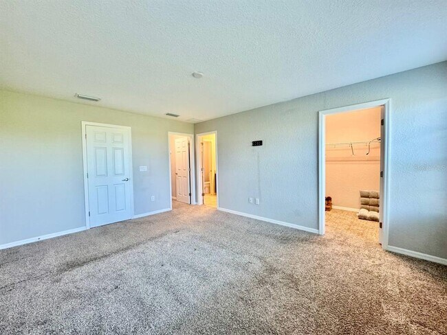Building Photo - 13133 Sonoma Bend Pl