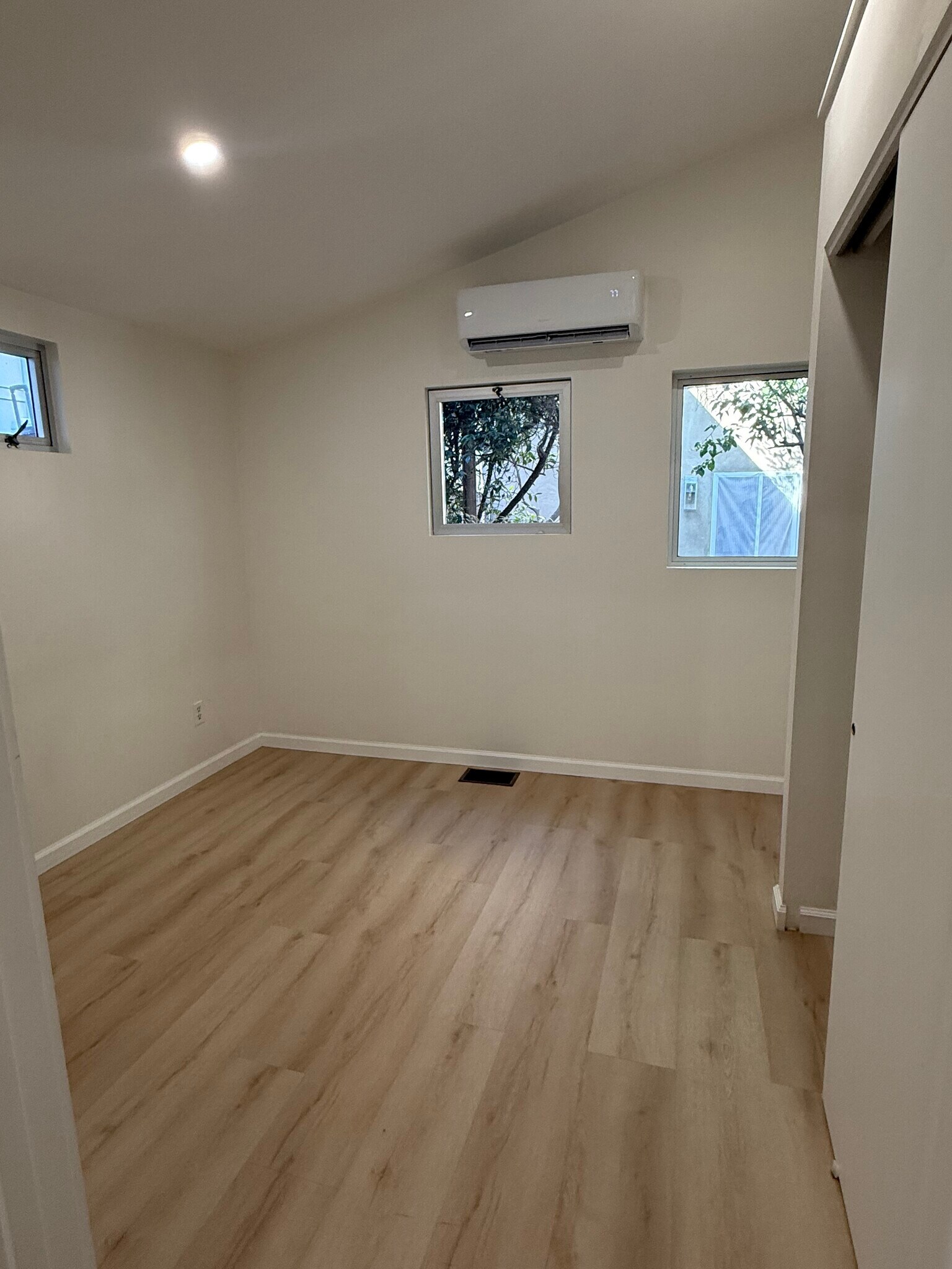 Building Photo - 237 San Juan Ave