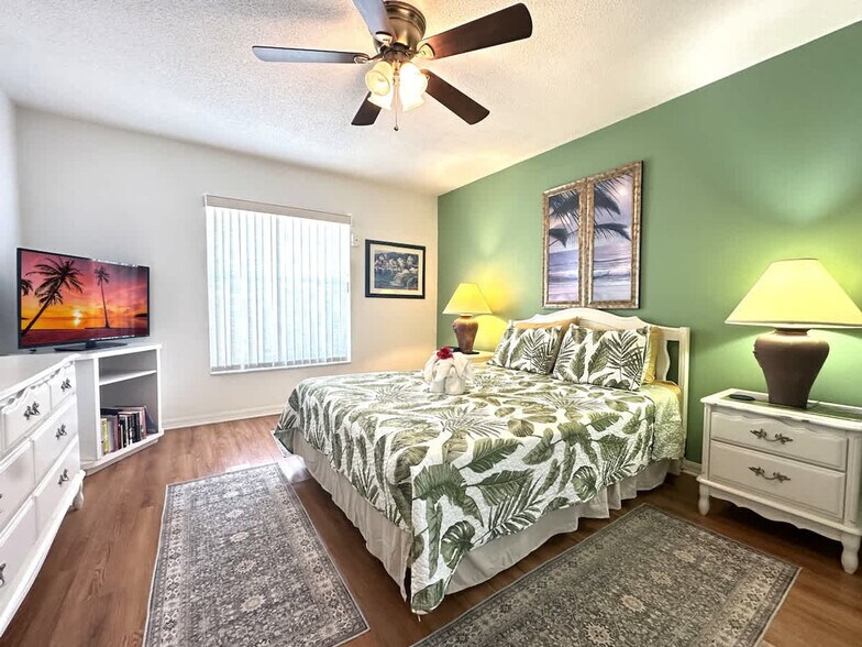 Building Photo - 1566 Oak Hill Trail