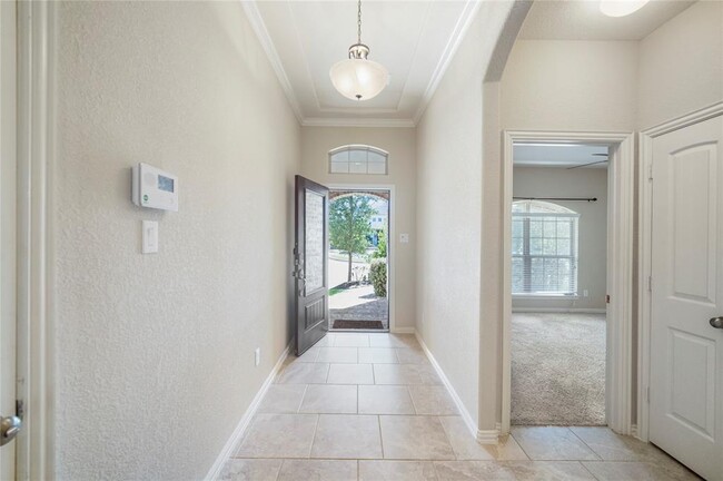 Building Photo - 16602 Highland Country Dr