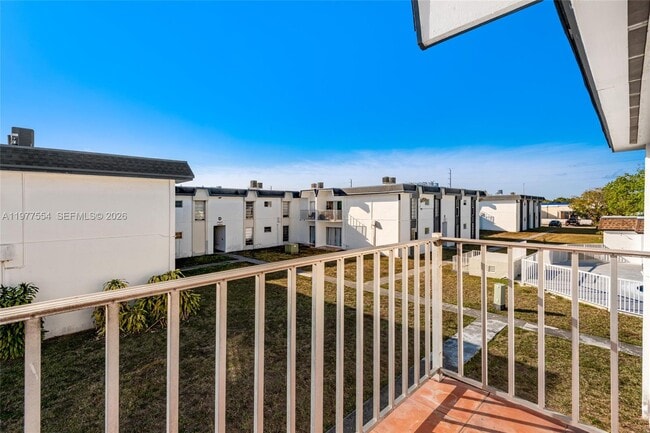 Building Photo - 7256 SW 94th Pl